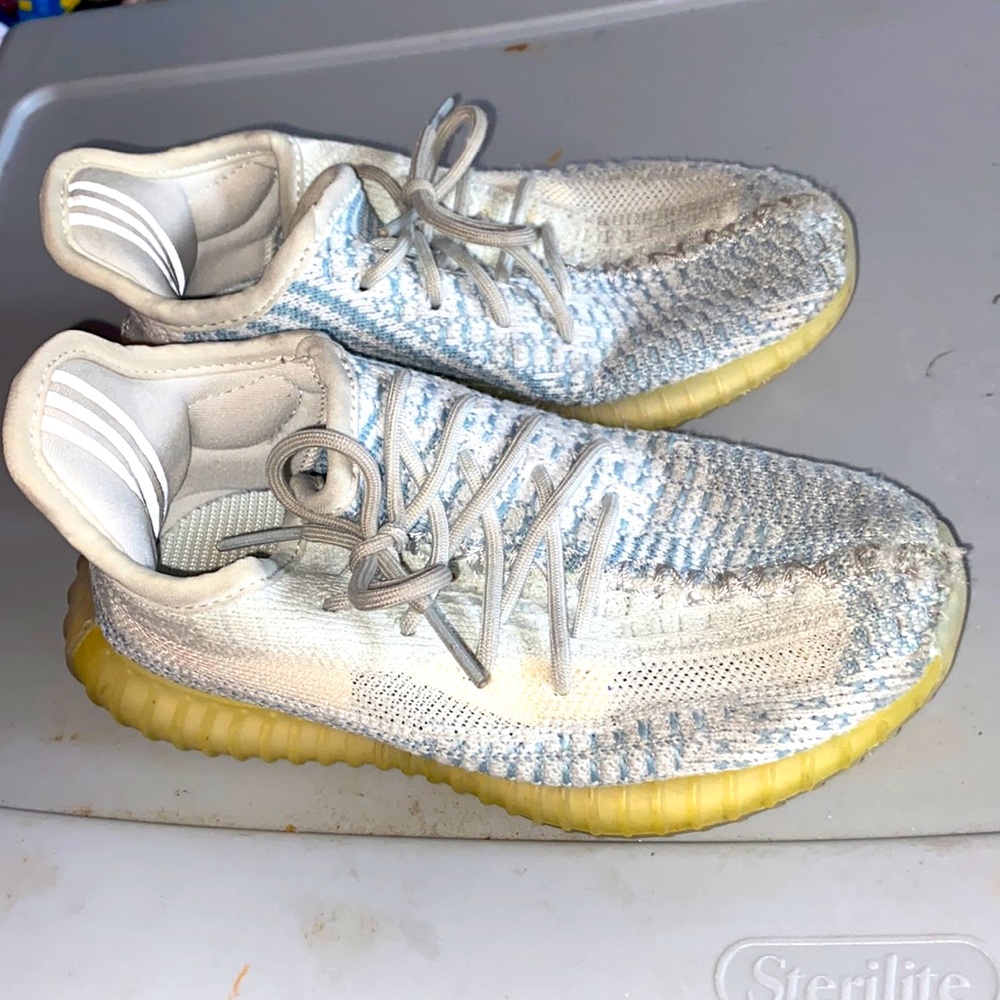 Authentic toddler Yeezys